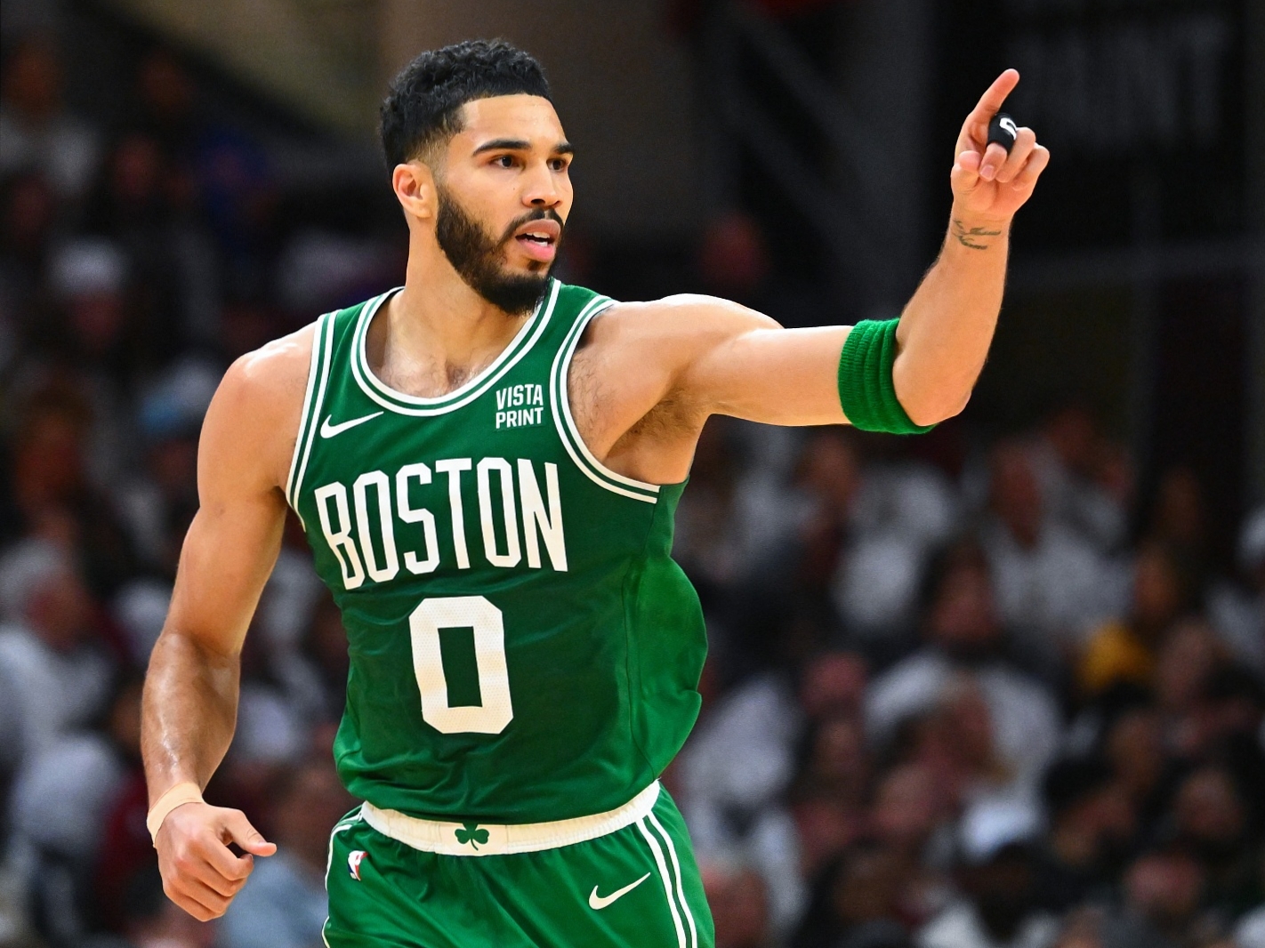 开云APP-凯尔特人遭遇篮网三连败，塔图姆空砍尴尬难挽败局的简单介绍