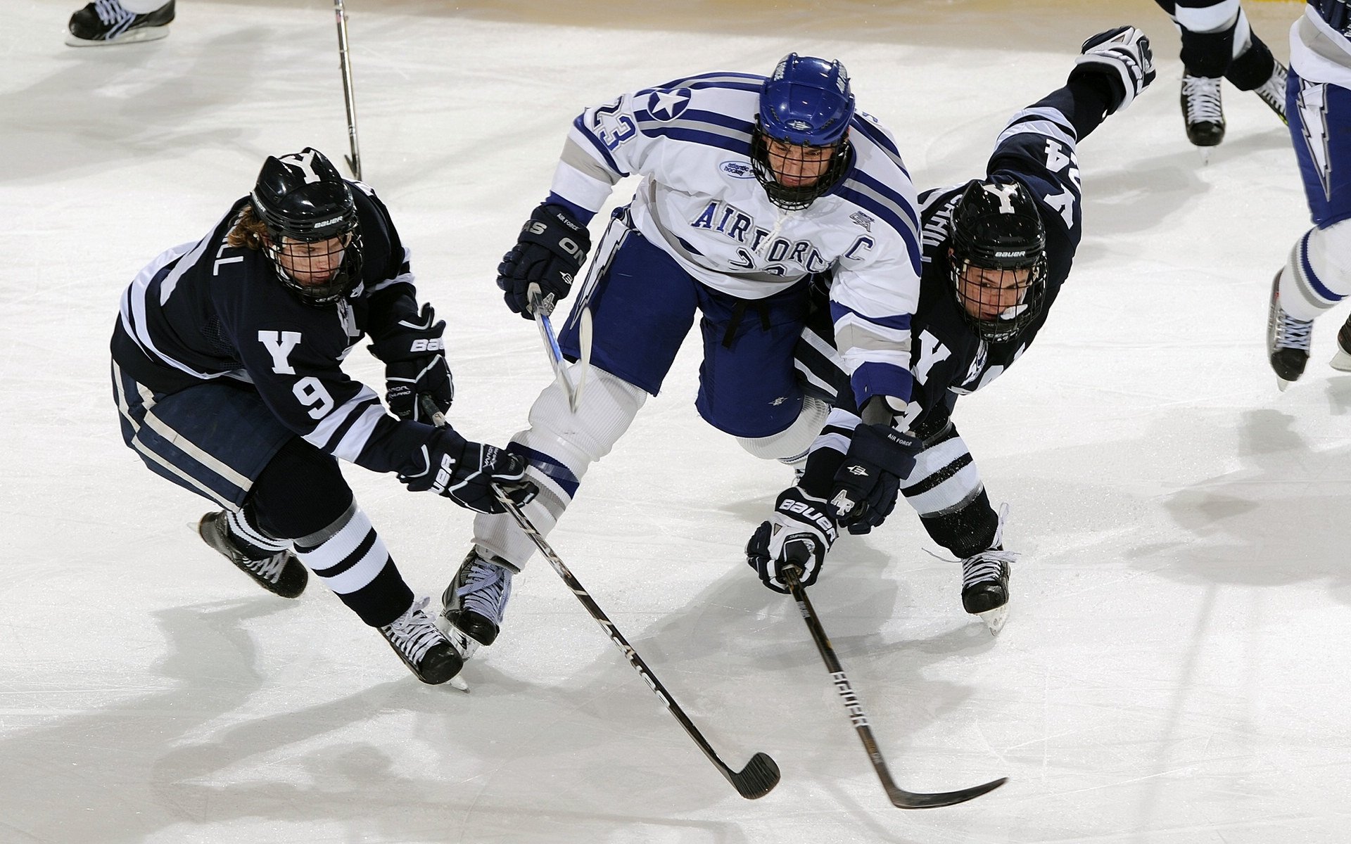从马赛到曼城,阿什拉夫的英超争冠启示录—当血拼精神跨越国界
