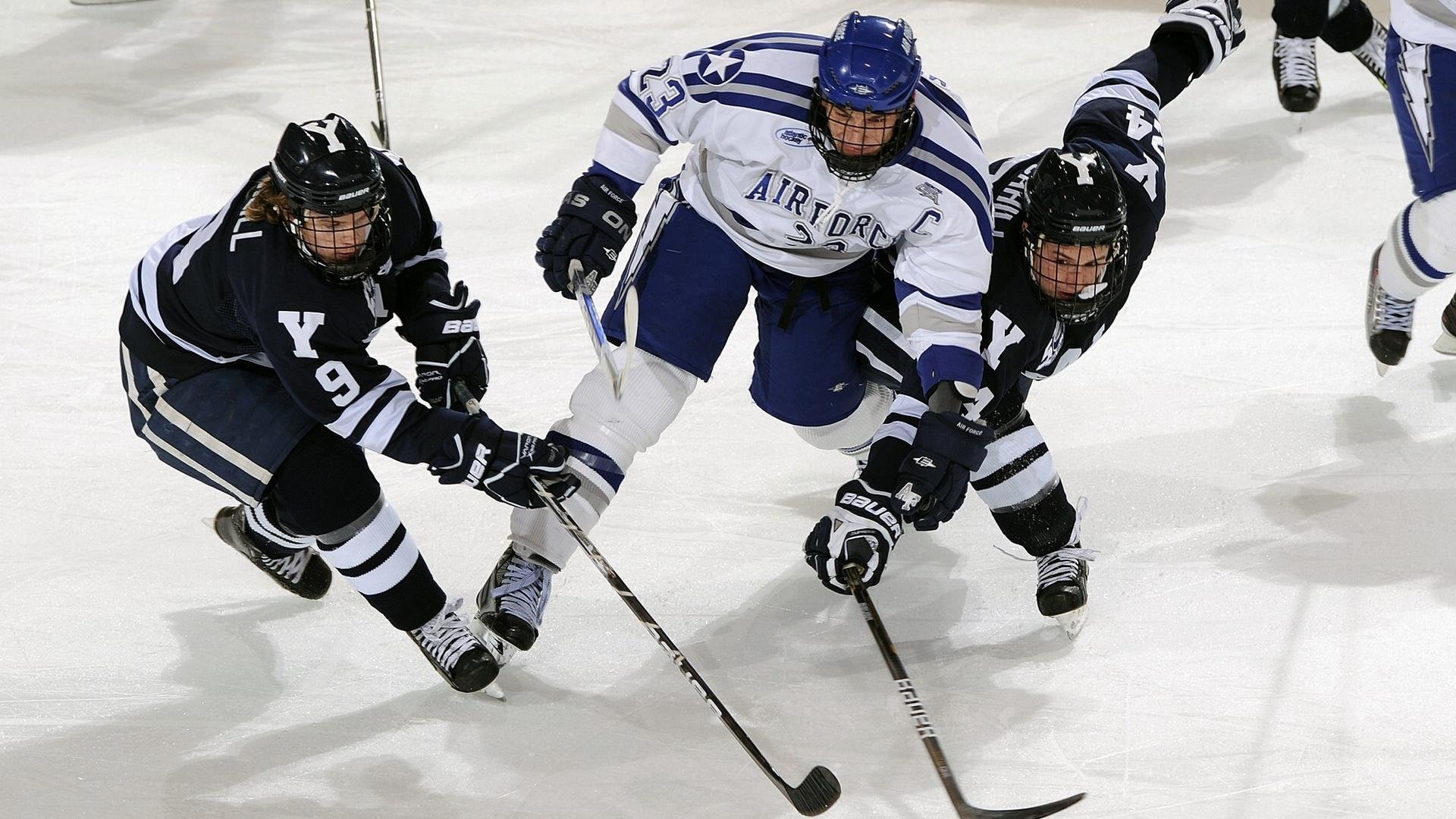 西亚卡姆单节狂飙导演逆转好戏，篮网第三节爆发击沉快船